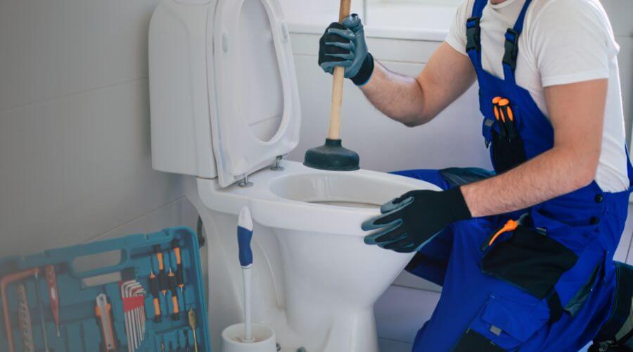 Professional same day plumber in Plymouth, IA